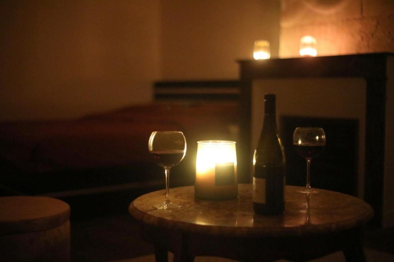 La Montrieuse, Chambre Individuelle Avec Sauna Et Baignoire Spa Naveil Dış mekan fotoğraf